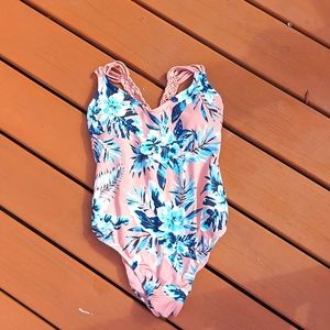 Cute one-piece swimsuit
